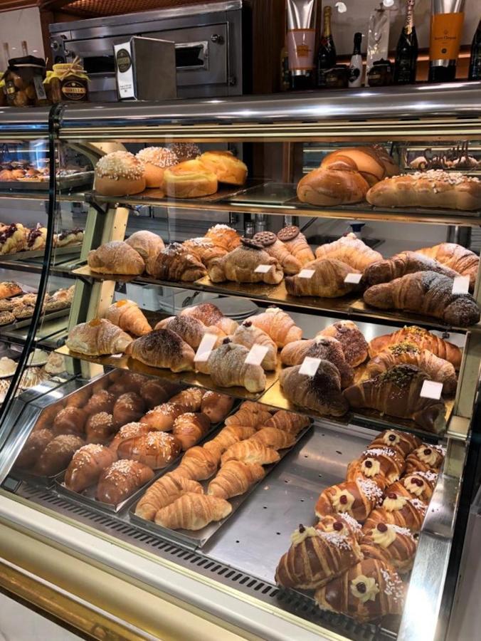 B&B La Rosa Dei Venti Napoli Eksteriør bilde